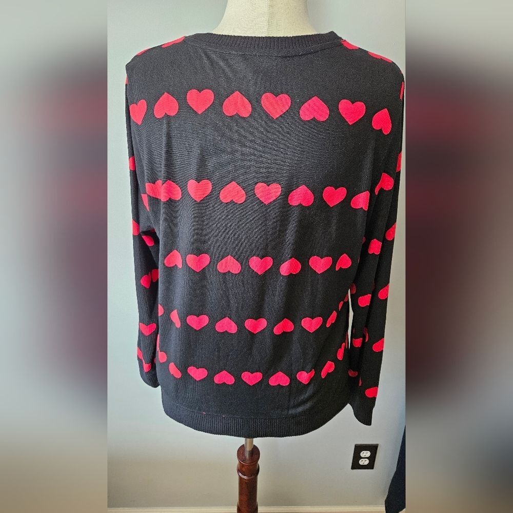 Lucky Knit Heart Print Tee Size XL